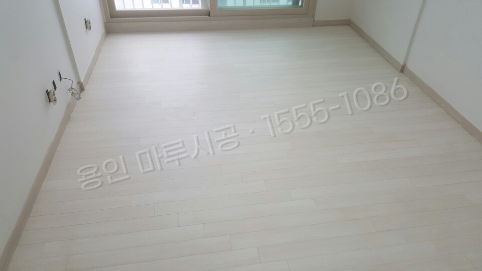 용인 처인구 남사읍 바닥공사 마루시공업체 한솔 SB 쉬폰화이트 강마루 시공 후